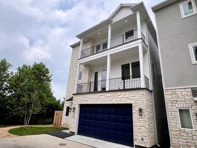 1438 W 34th 1 2 St, Houston, TX 77018 - photo 2