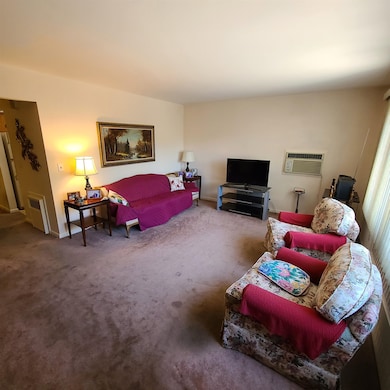 421 73rd St, North Bergen, NJ 07047 - photo 3