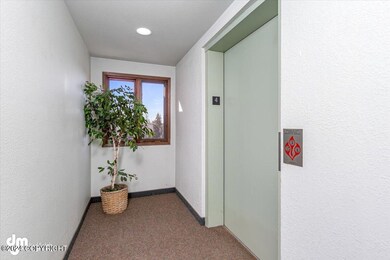 Elevator