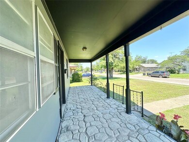 1602 N Beard Ave, Shawnee, OK 74804 - photo 3