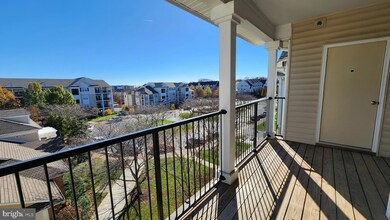 19607 Galway Bay Cir, Germantown, MD 20874 - photo 5