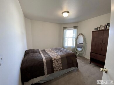 8758 Sunset Breeze Dr, Reno, NV 89506 - photo 7