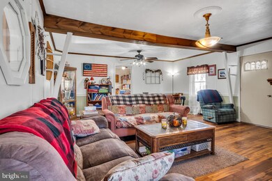 89 Molleystown Rd, Pine Grove, PA 17963 - photo 3