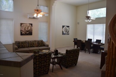 LIVING RM