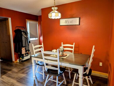 603 Center Ave, Decorah, IA 52101 - photo 3