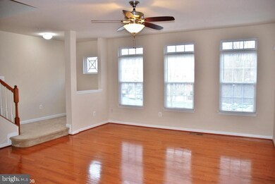23523 Forest Haven Way, Clarksburg, MD 20871 - photo 4