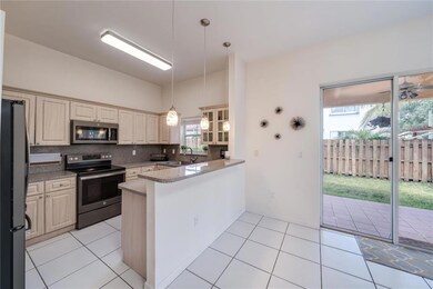 14065 S Cypress Cove Cir, Davie, FL 33325 - photo 7