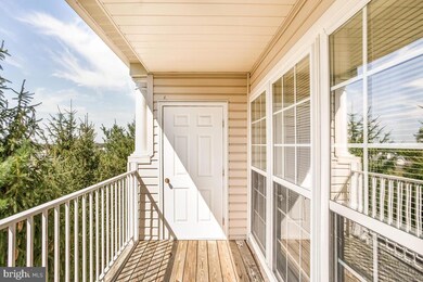 2495 Amber Orchard Ct E unit 302, Odenton, MD 21113 - photo 3