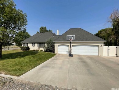 3405 Paiute St, Winnemucca, NV 89445 - photo 2