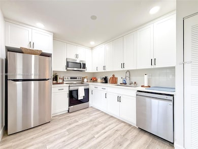 13790 SW 147th Circle Ln unit 29, Miami, FL 33186 - photo 5