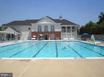 2510 Clover Field Cir, Herndon, VA 20171 - photo 6