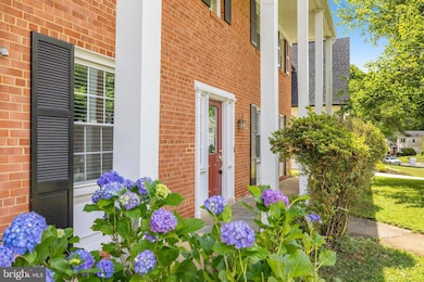 1311 Macbeth St, McLean, VA 22102 - photo 3