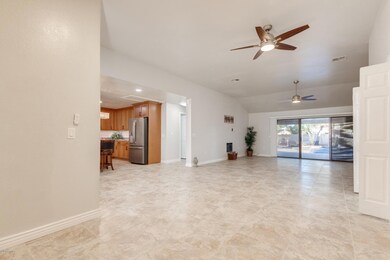 Huge Great Room Floor Plan
