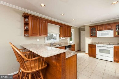 2111 Carroll Dale Rd, Sykesville, MD 21784 - photo 7