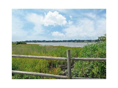 30 Oyster Point, Warren, RI 02885 - photo 2