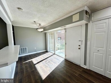3844 Bel Pre Rd unit 3844-4, Silver Spring, MD 20906 - photo 7