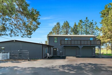 4813 SW Helmholtz Way, Redmond, OR 97756 - photo 2