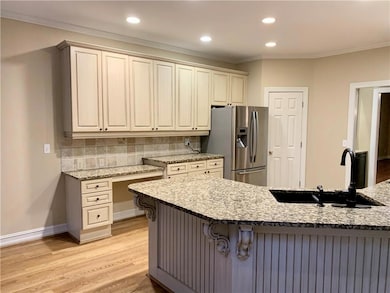 398 Woodhaven Trail NE, Marietta, GA 30067 - photo 7