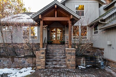 2615 NW Champion Cir, Bend, OR 97701 - photo 2