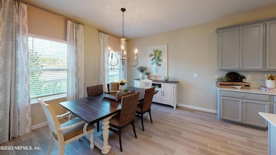 311 Lake Sinclair St, Saint Augustine, FL 32084 - photo 4