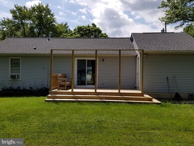 1190 Pine Ave, Shady Side, MD 20764 - photo 2