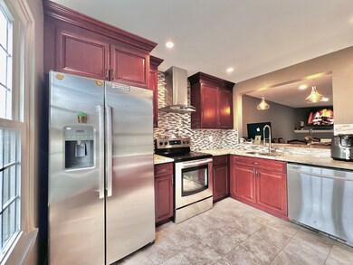 782 Oronoke Rd unit 27, Waterbury, CT 06708 - photo 7