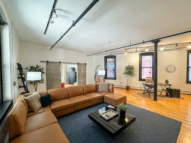 19 Stanhope St unit 2A, Boston, MA 02116 - photo 5