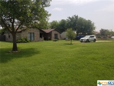 2712 W Big Elm Rd, Troy, TX 76579 - photo 2