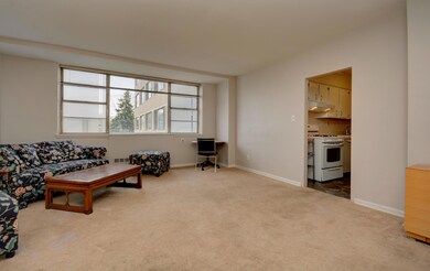 Living_Room[1]
