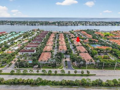 179 Las Brisas Cir unit 179, Hypoluxo, FL 33462 - photo 2