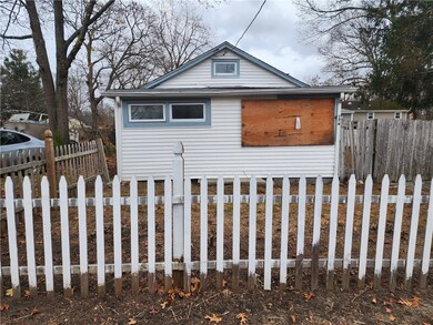 176 Canfield Ave, Warwick, RI 02889 - photo 3