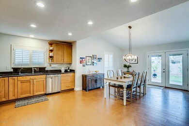 1720 E Laura Ln, Tempe, AZ 85283 - photo 5