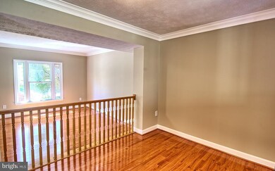 2718 Valley Park Dr, Baltimore, MD 21209 - photo 6