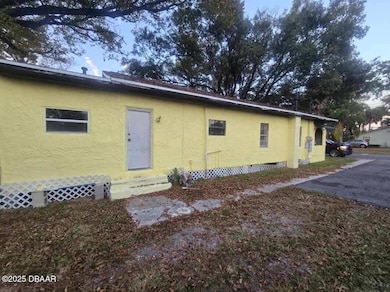 326 Jefferson St, Daytona Beach, FL 32114 - photo 2