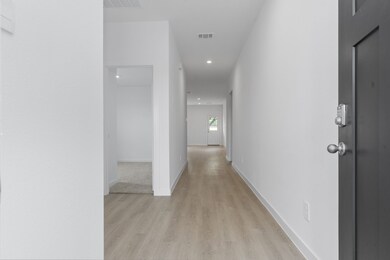 342 Amy St, Angleton, TX 77515 - photo 2