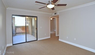 ROB_2149 (640x374)
