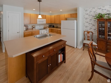 8058 S Lismore Ln unit 304, West Jordan, UT 84088 - photo 5