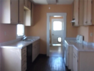 1811 Kentucky St, El Paso, TX 79930 - photo 6