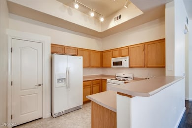 3511 Desert Cliff St unit 203, Las Vegas, NV 89129 - photo 4