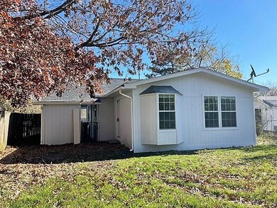 1508 N Hoard Ave, Sherman, TX 75090 - photo 7