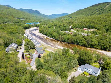 4 Bunker Ln unit 4, Lincoln, NH 03251 - photo 2