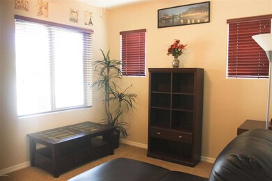 Living room/Den