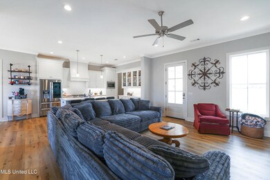 557 E Park St, Canton, MS 39046 - photo 4