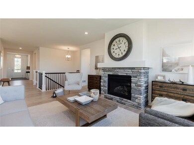 1549 Creekwood Dr, New Richmond, WI 54017 - photo 5