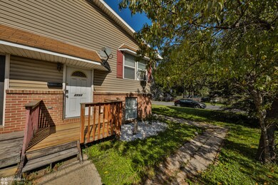 2733 Columbia St, Easton, PA 18045 - photo 5