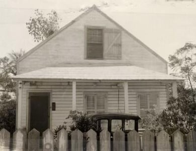 Old House Picture
