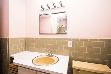 211 Mountain Laurel Dr, Cranston, RI 02920 - photo 5