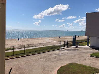 3938 Surfside Blvd unit 2106, Corpus Christi, TX 78402 - photo 3
