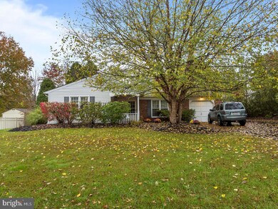 305 Spring Ln, Perkasie, PA 18944 - photo 2