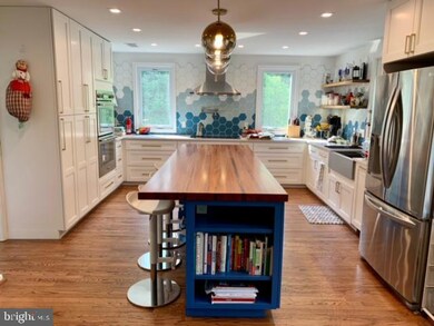 1315 Sussex Rd, Wynnewood, PA 19096 - photo 4